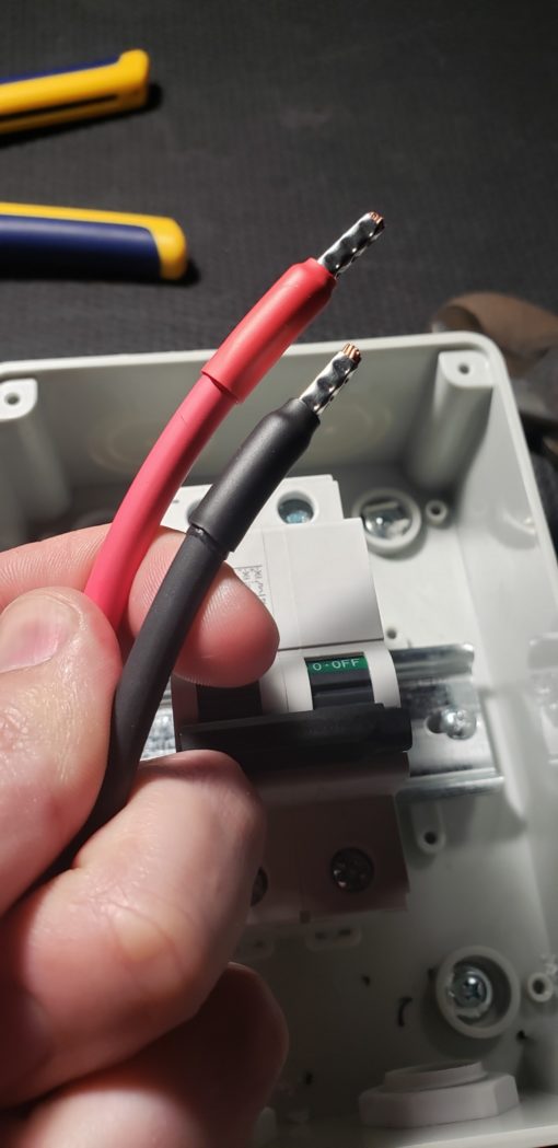 How to Wire a Solar Disconnect for a DIY Camper Electrical System